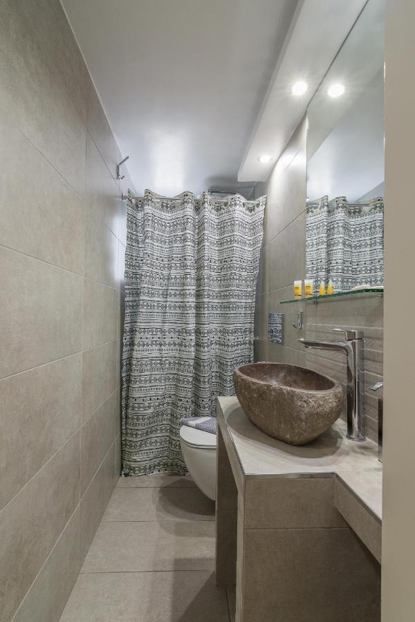 Beautiful And Spacious Apartment In Pagrati Афіни Екстер'єр фото