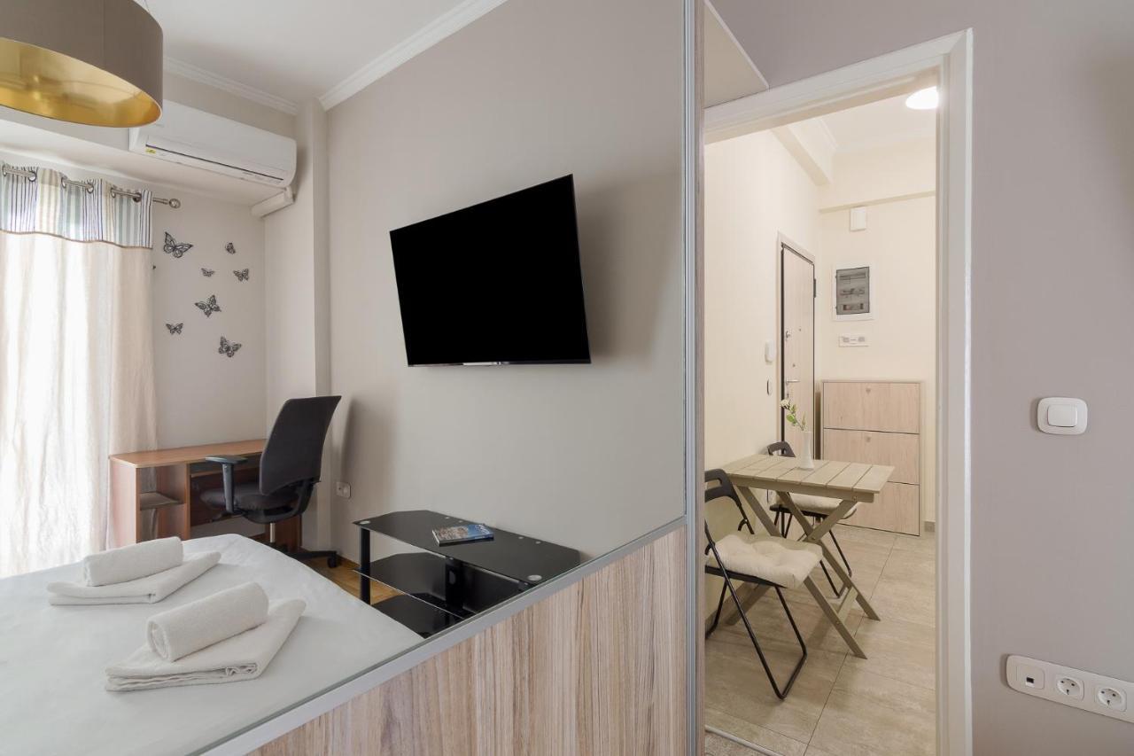 Beautiful And Spacious Apartment In Pagrati Афіни Екстер'єр фото